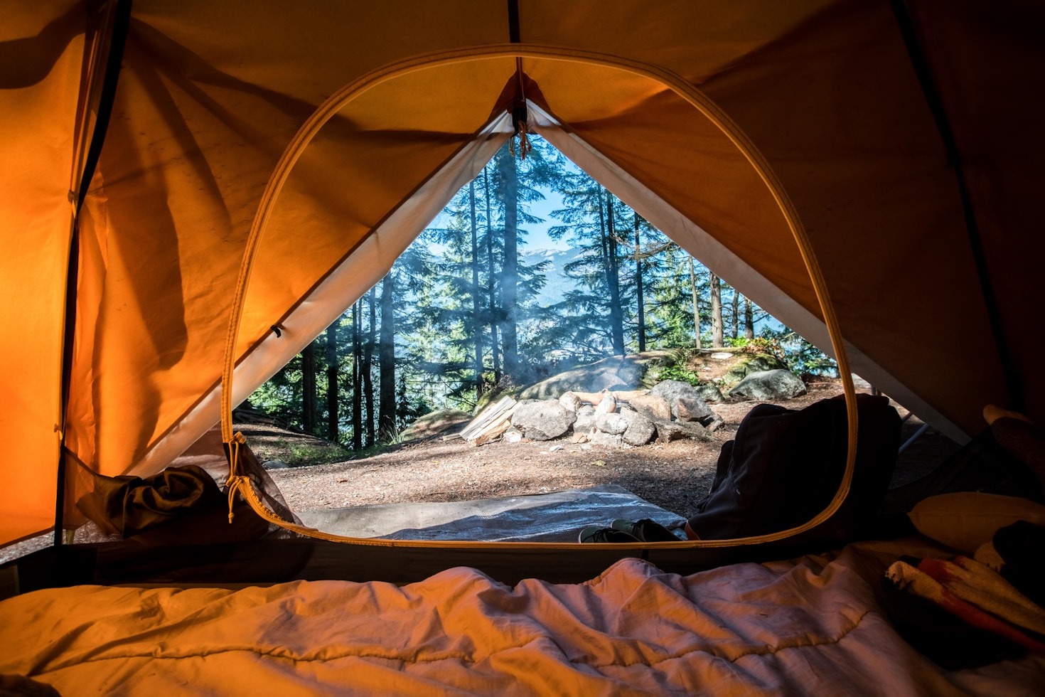 Camping Hacks for the Ultimate Outdoor Experience